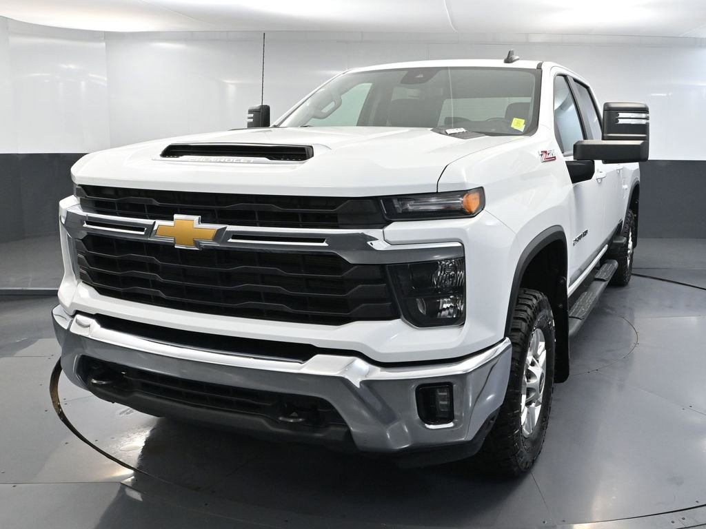 Used 2024 Chevrolet Silverado 2500 LT image 13