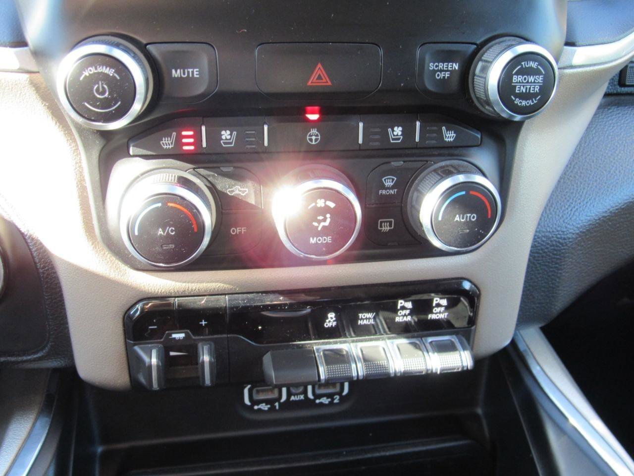 Used 2020 RAM 1500 Laramie image 32