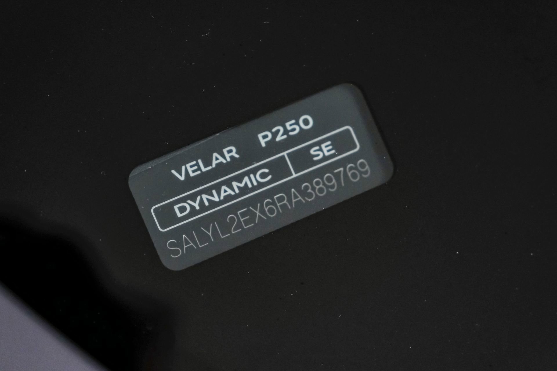 Used 2024 Land Rover Range Rover Velar Dynamic SE image 63