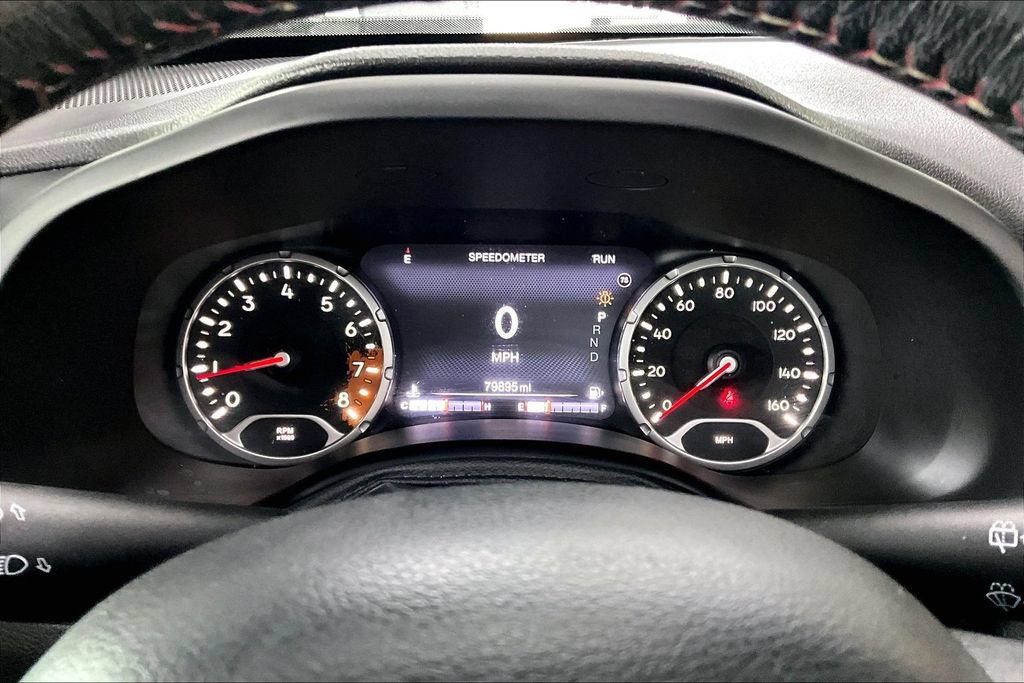 Used 2016 Jeep Renegade Trailhawk AWD/4WD image 12