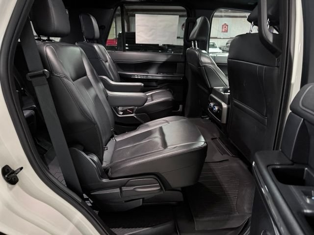 Used 2021 Ford Expedition XLT AWD/4WD image 22