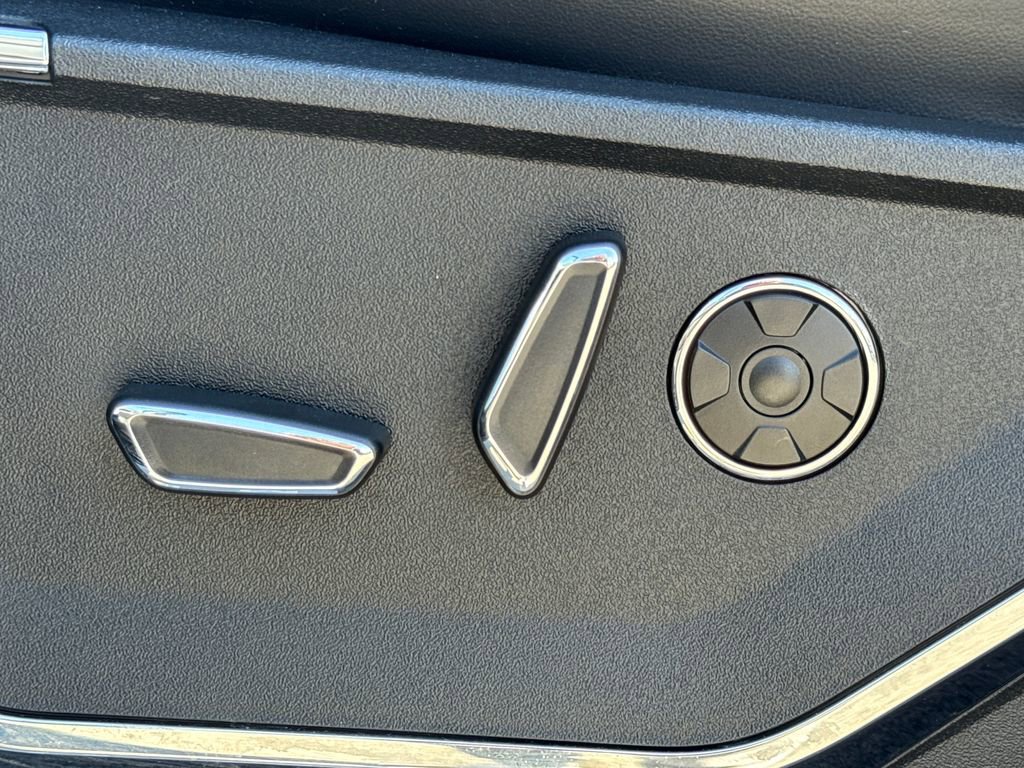 Used 2024 Ford F150 Platinum w/ Equipment Group 702A High AWD/4WD image 30