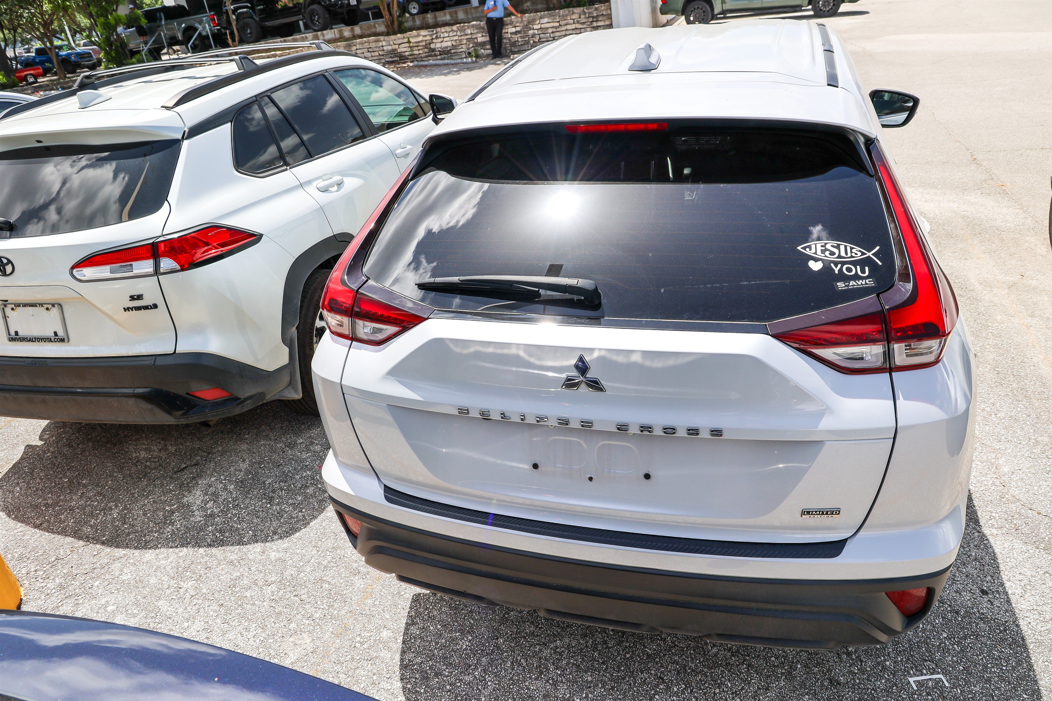 Used 2023 Mitsubishi Eclipse Cross LE AWD/4WD image 10