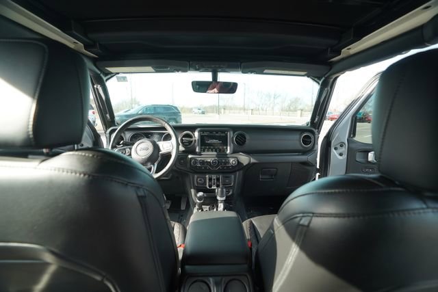Used 2021 Jeep Wrangler Unlimited Sahara image 24