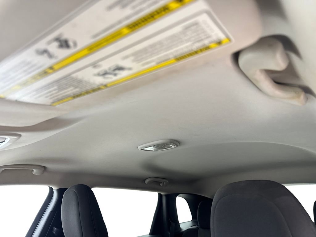 Used 2017 Jeep Cherokee Sport image 70