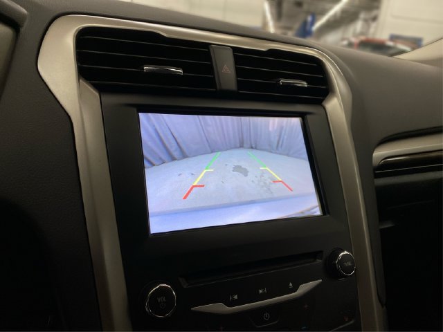 Used 2013 Ford Fusion SE FWD image 30