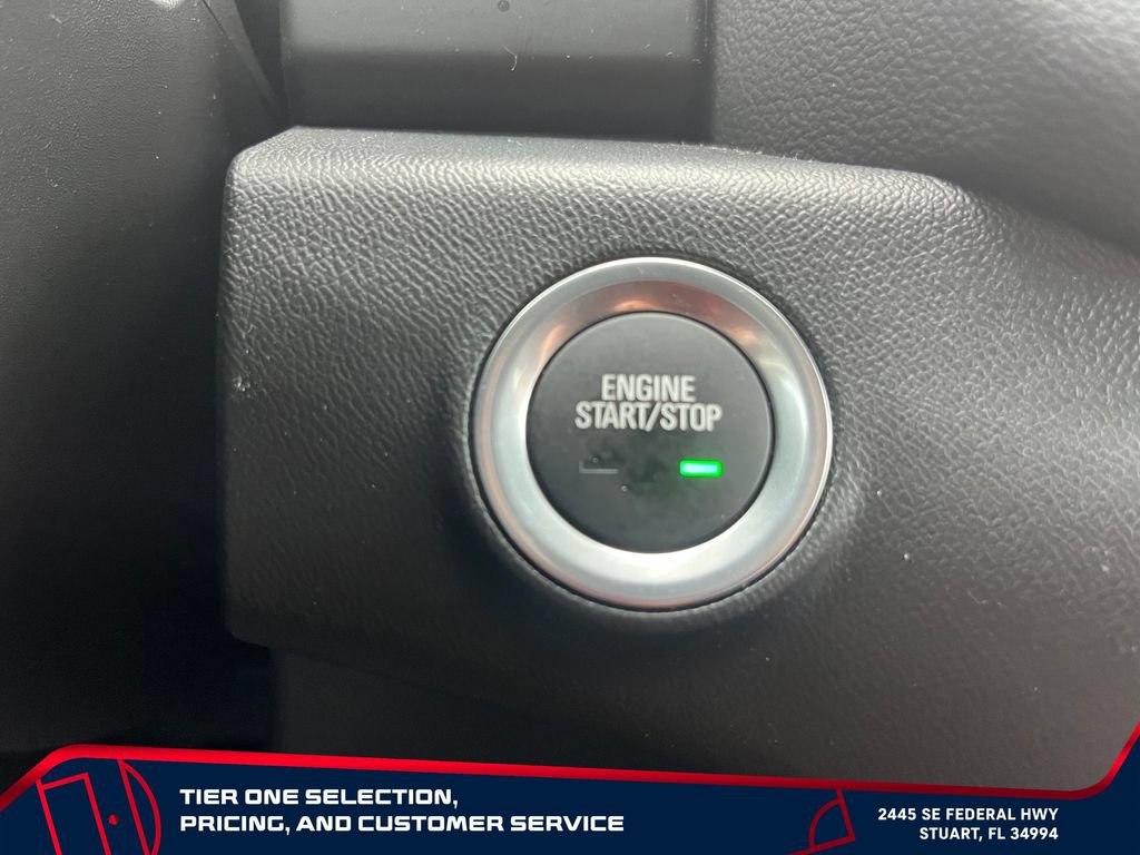 Used 2024 GMC Terrain SLE AWD/4WD image 29