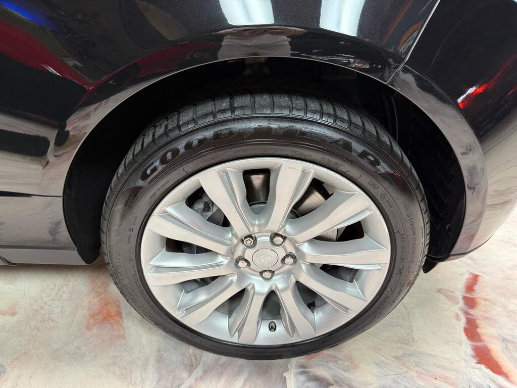 Used 2017 Land Rover Range Rover Supercharged AWD/4WD image 41