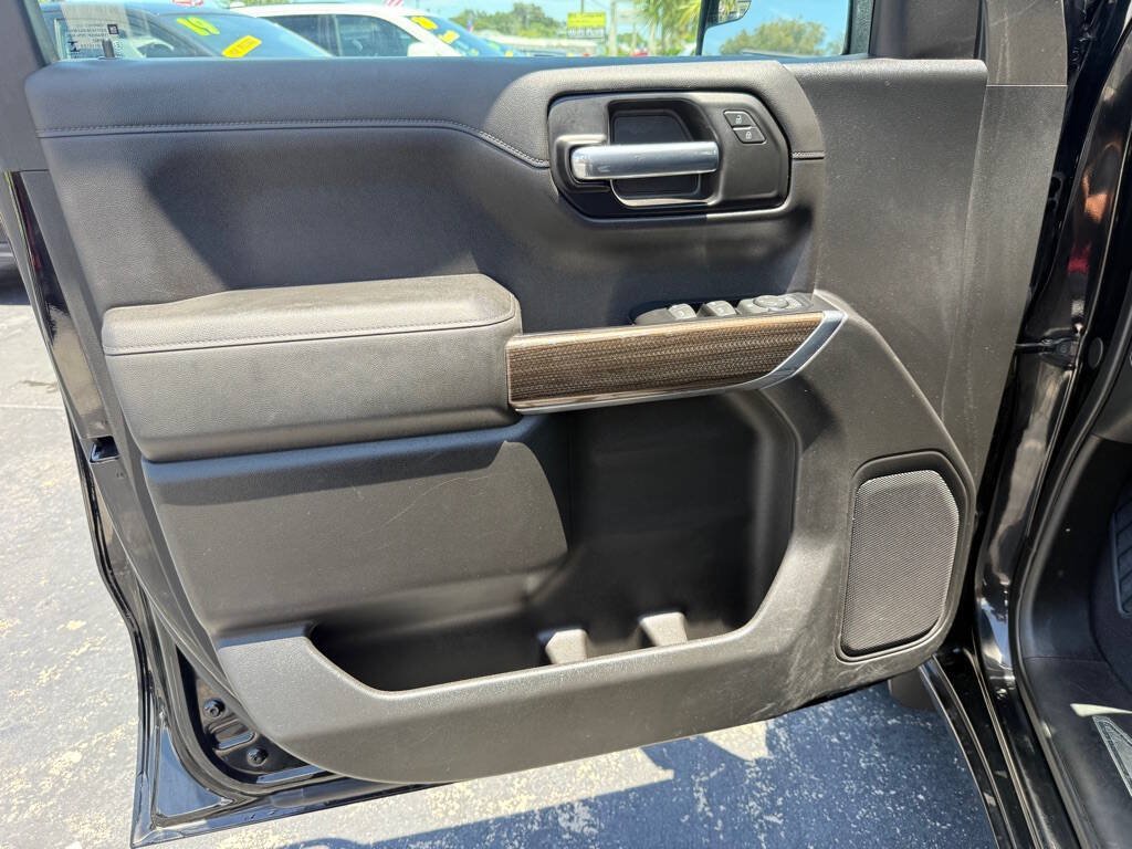 Used 2019 Chevrolet Silverado 1500 LT AWD/4WD image 8