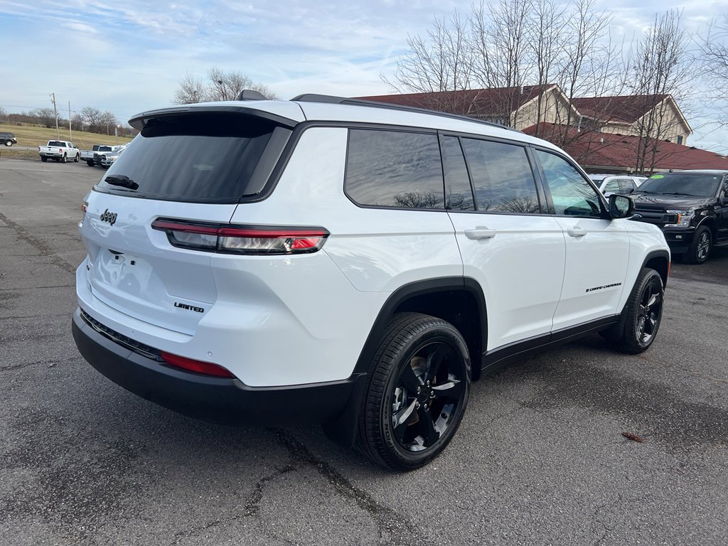 New 2025 Jeep Grand Cherokee L Limited w/ Black Appearance Package image 5