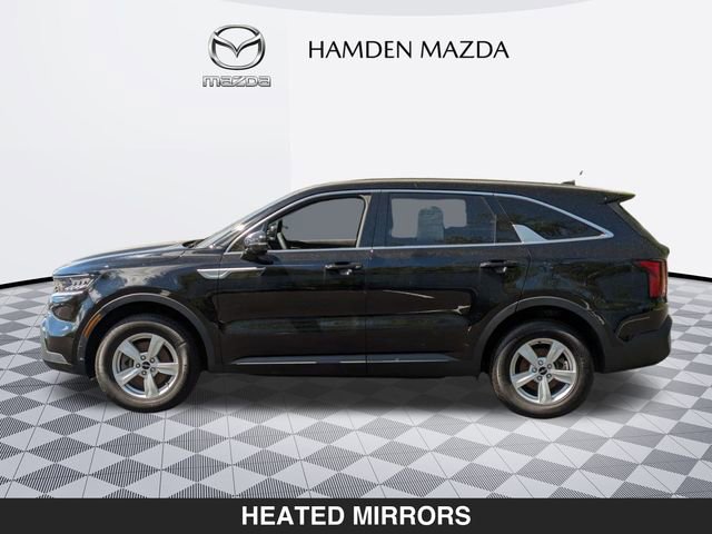 Used 2023 Kia Sorento LX image 6