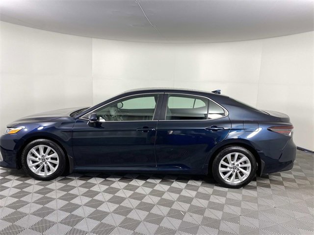 Used 2021 Toyota Camry LE w/ Carpet Mat Package (TMS) image 5