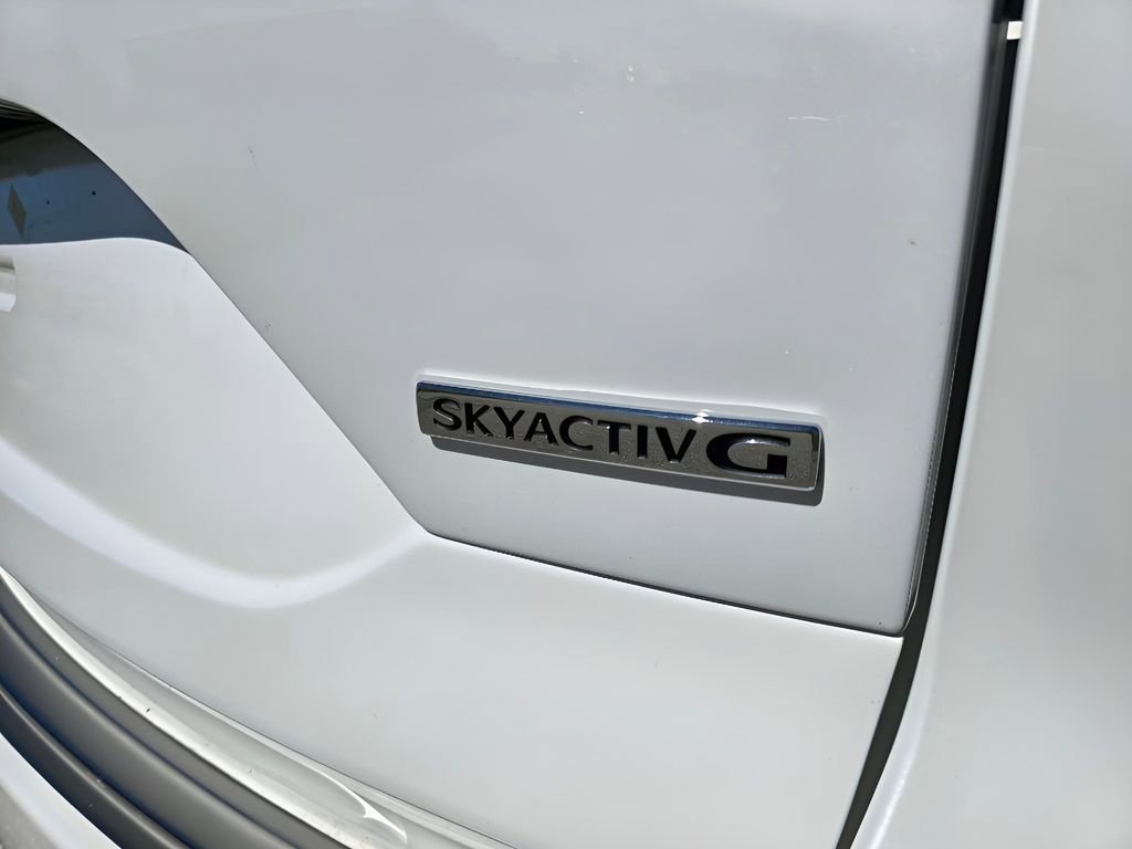 New 2025 MAZDA CX-5 Carbon Edition image 9