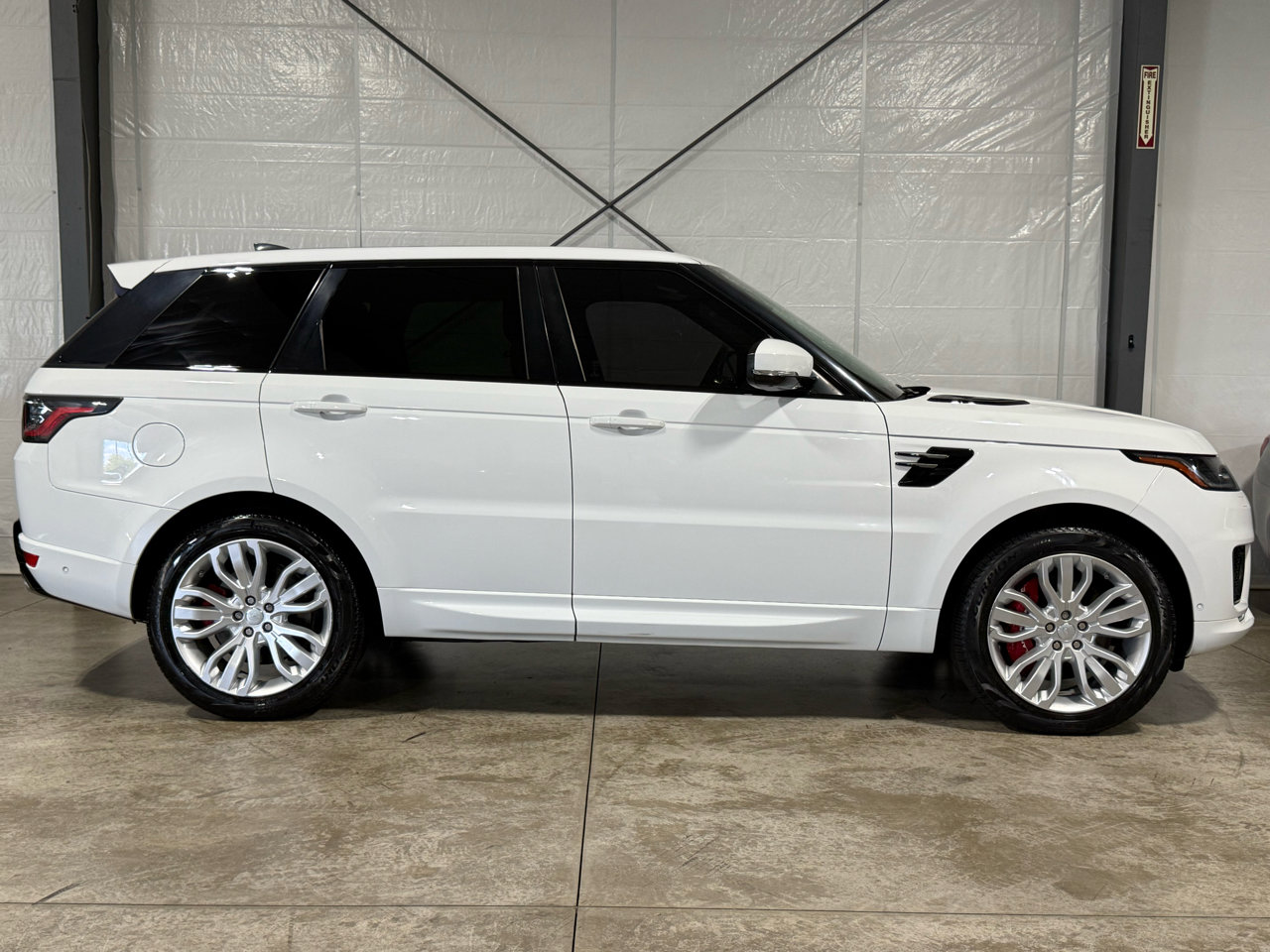 Used 2018 Land Rover Range Rover Sport Supercharged image 6