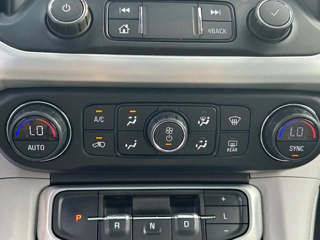 Used 2022 GMC Acadia SLE w/ Driver Convenience Package image 31