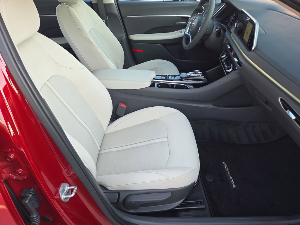 Used 2023 Hyundai Sonata SEL w/ Cargo Package image 14