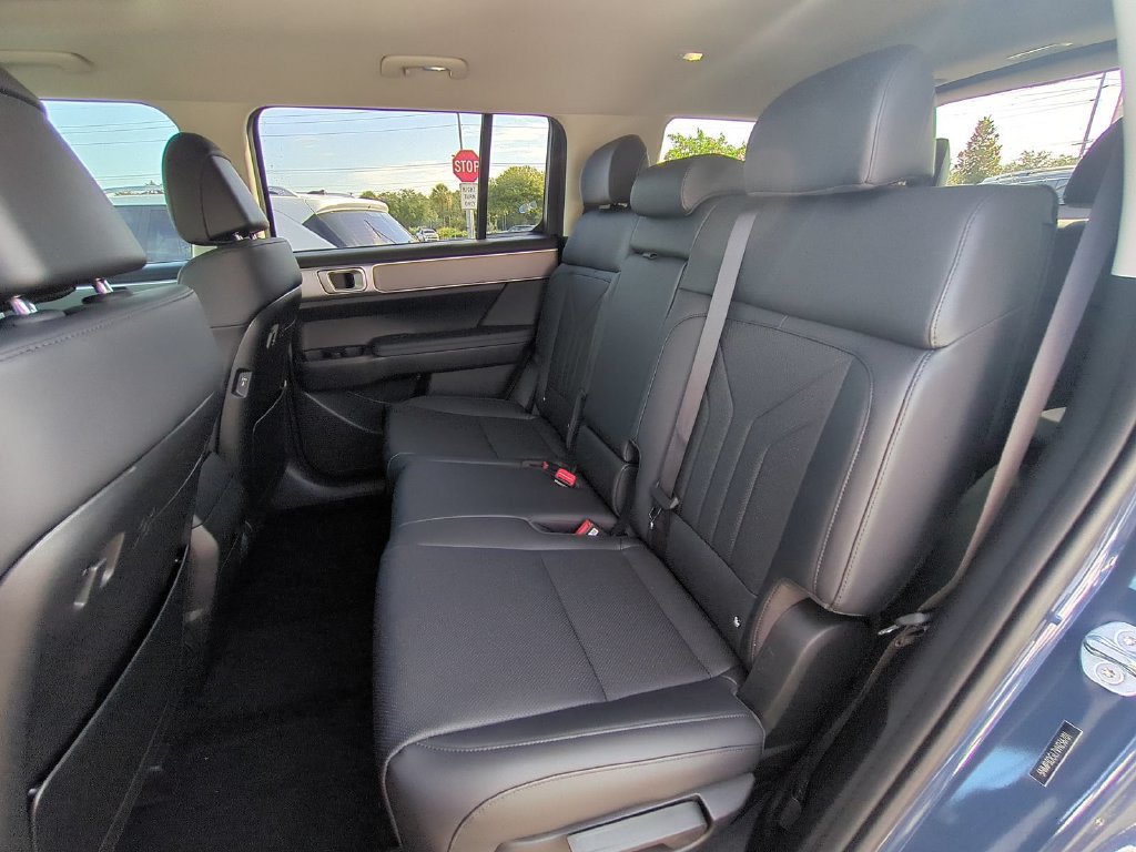 New 2027 Hyundai Santa Fe XRT AWD/4WD image 17