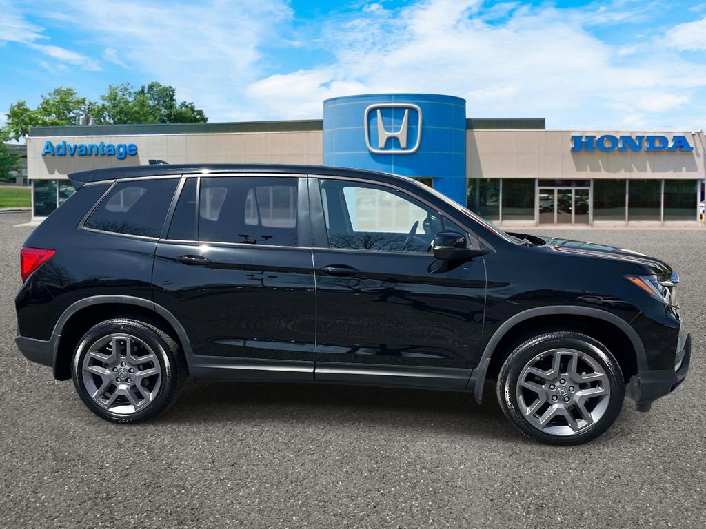 Certified 2023 Honda Passport EX-L image 3