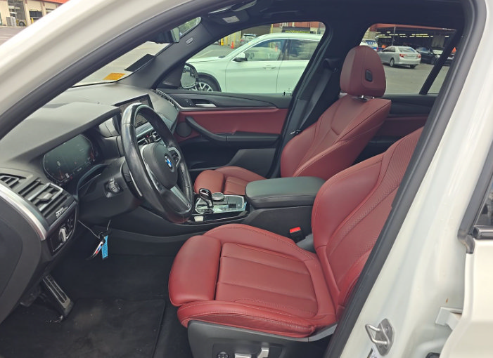 Used 2023 BMW X3 sDrive30i w/ M Sport Package RWD image 5