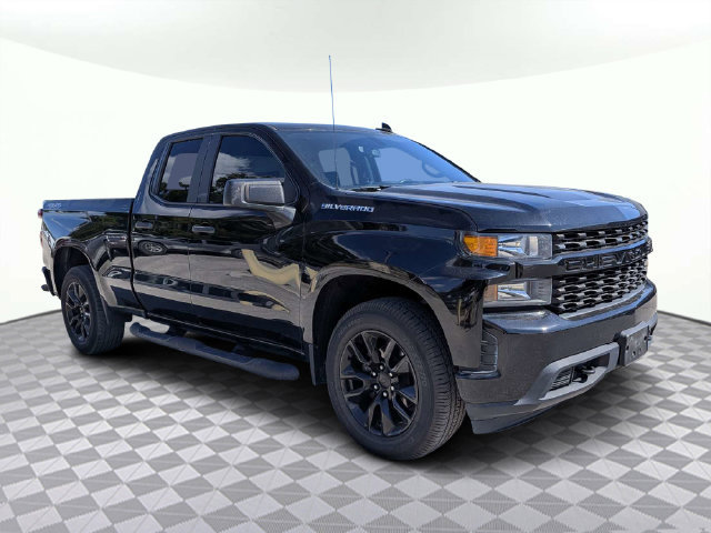 Used 2021 Chevrolet Silverado 1500 Custom AWD/4WD image 2