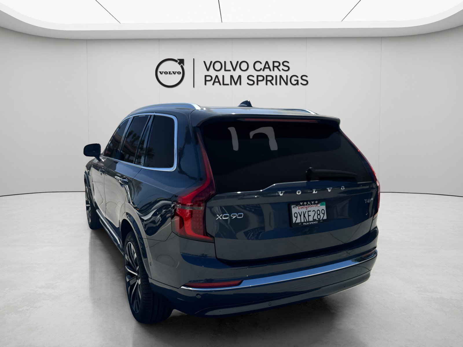 New 2026 Volvo XC90 T8 Plus w/ Protection Package AWD/4WD image 5