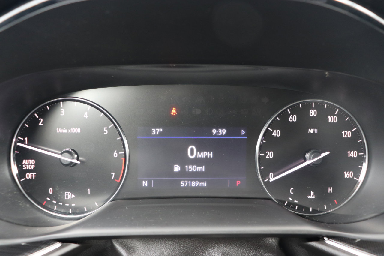 Used 2023 Buick Envision Preferred image 25