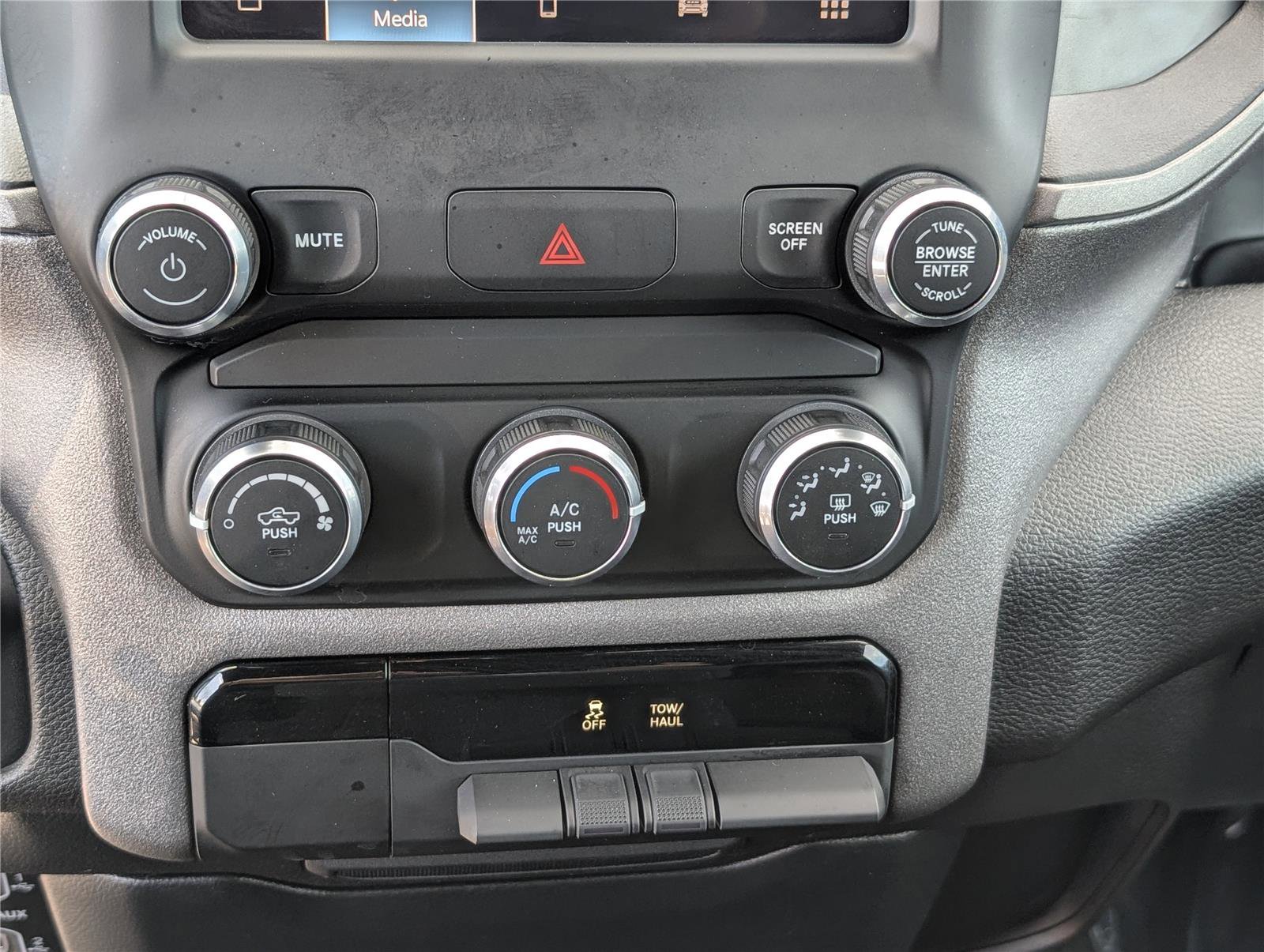 Used 2023 RAM 1500 Tradesman w/ Warlock PACKAGE AWD/4WD image 26