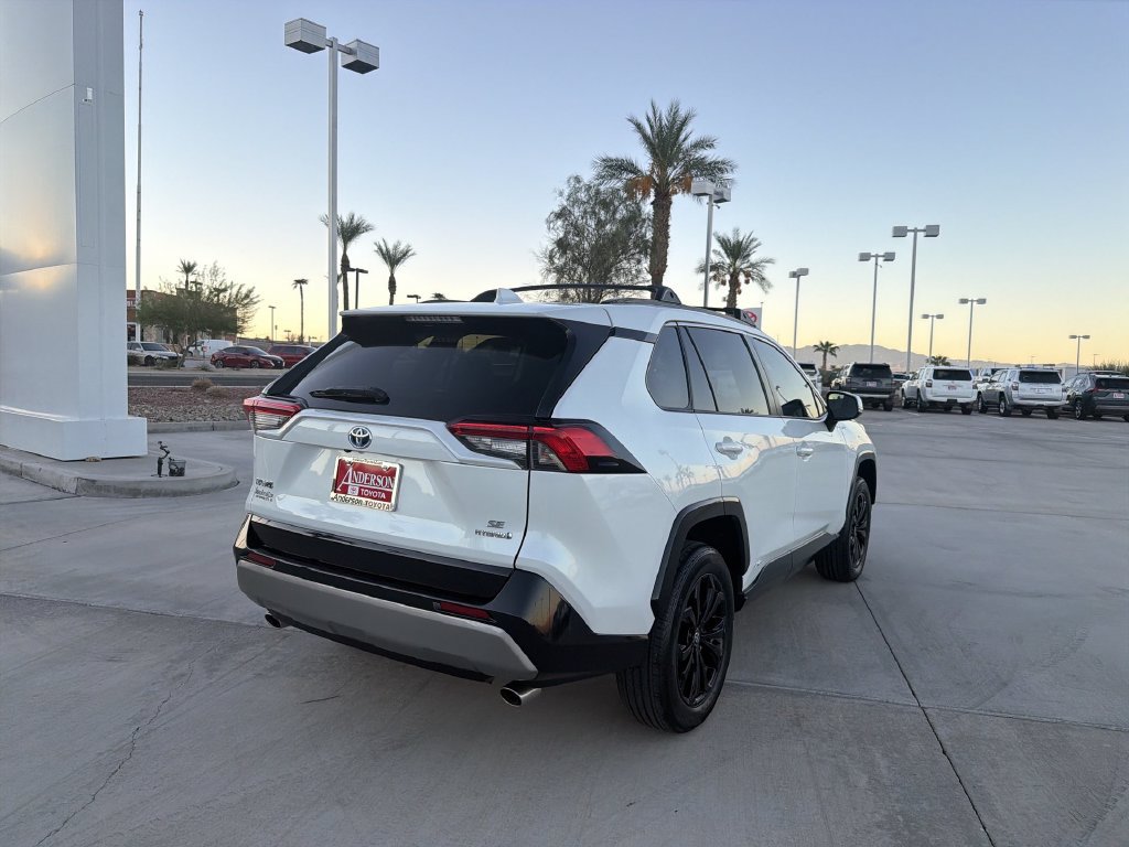 Certified 2024 Toyota RAV4 SE w/ Convenience Package AWD/4WD image 5