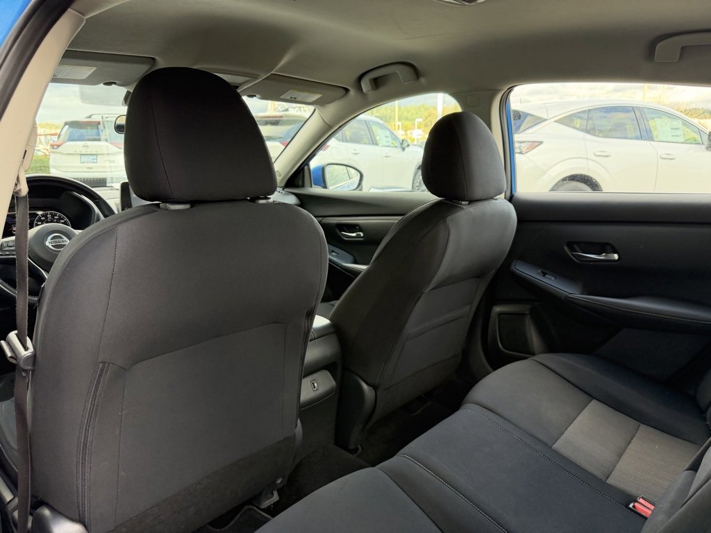 Used 2020 Nissan Sentra SV image 30