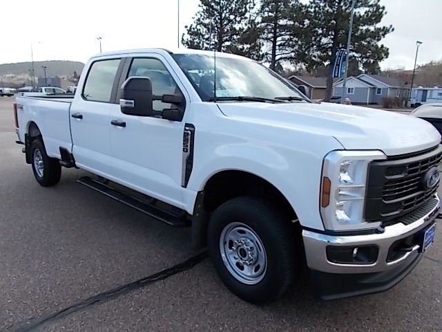 Used 2024 Ford F250 XL w/ XL Chrome Package image 3