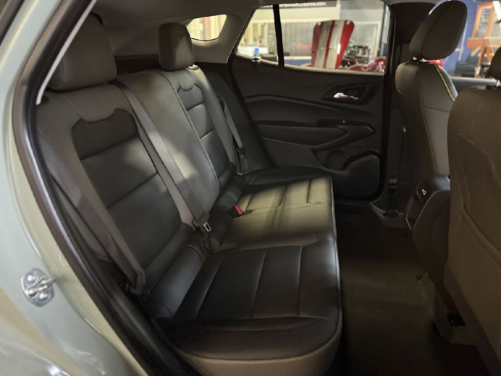 Used 2026 Chevrolet Trax ACTIV w/ Driver Confidence Package image 15