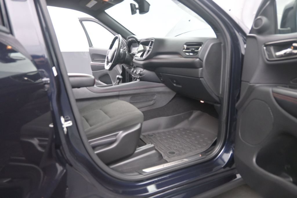 Used 2023 Dodge Durango R/T w/ Blacktop Package AWD/4WD image 19