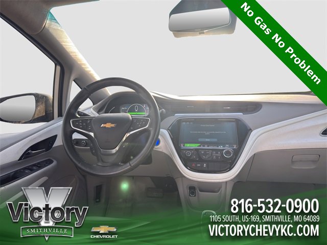 Used 2017 Chevrolet Bolt Premier w/ Driver Confidence II Package image 14