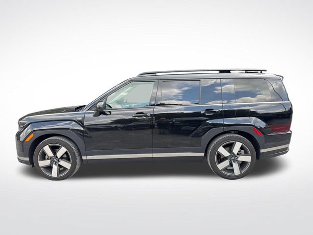 Used 2024 Hyundai Santa Fe Limited AWD/4WD image 2