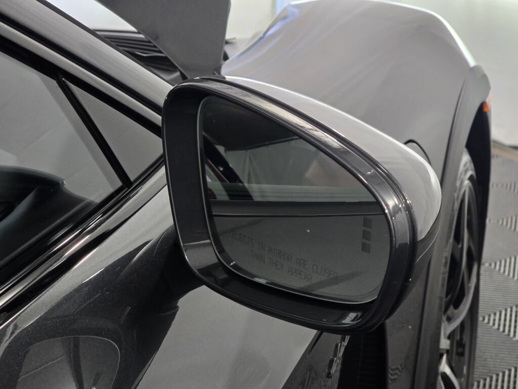 Certified 2025 Porsche Taycan 4S AWD/4WD image 33