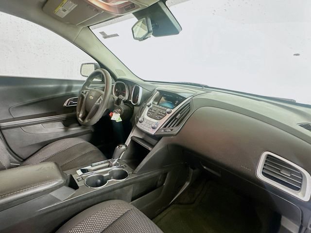 Used 2016 Chevrolet Equinox LS image 28