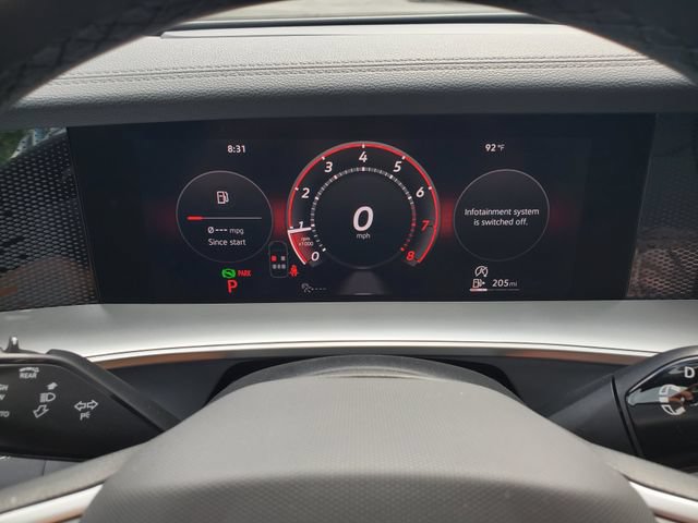 New 2026 Volkswagen Tiguan SE R-Line FWD image 23