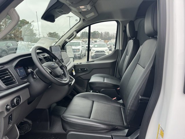 New 2026 Ford Transit 250 Low Roof AWD image 4