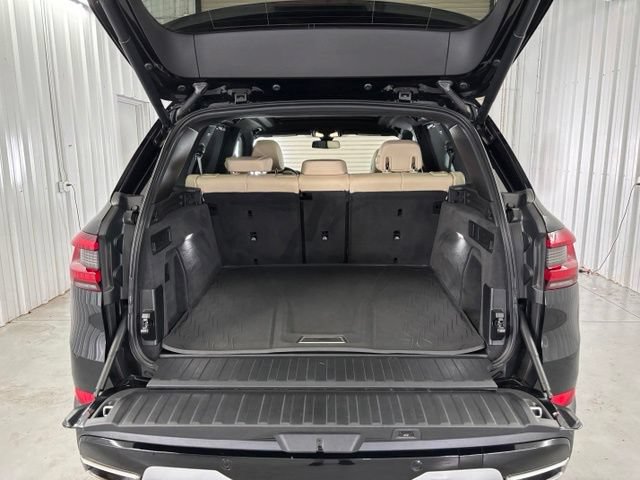 Used 2022 BMW X5 sDrive40i w/ Premium Package RWD image 15