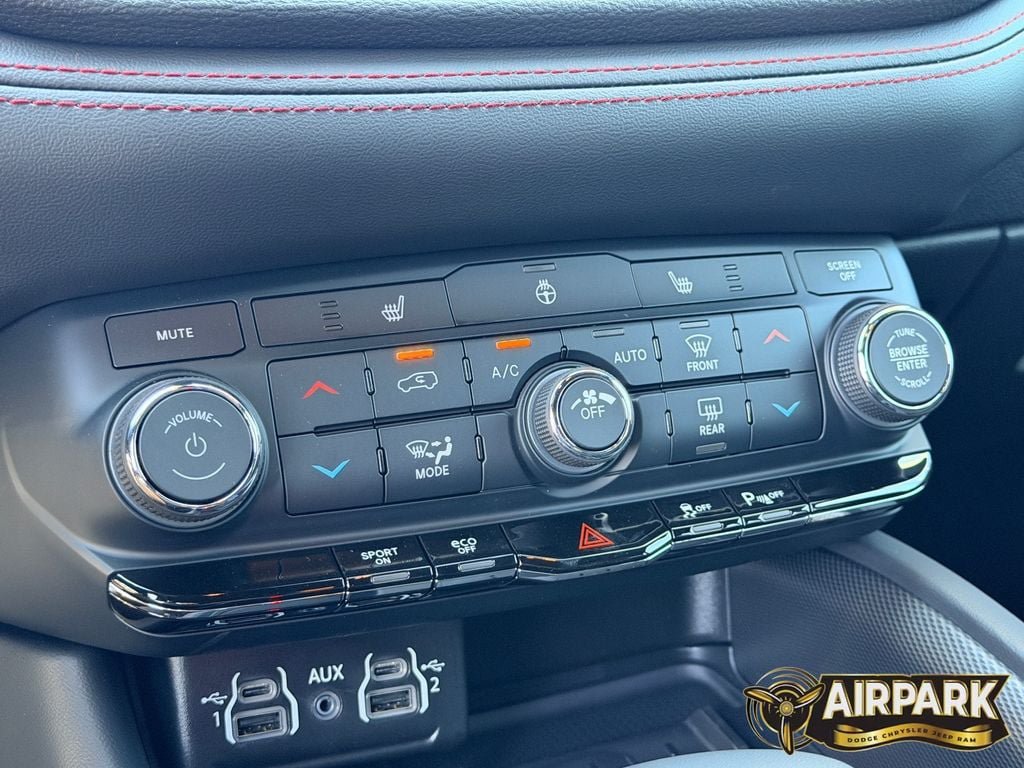New 2026 Dodge Durango GT w/ Blacktop Package AWD/4WD image 25