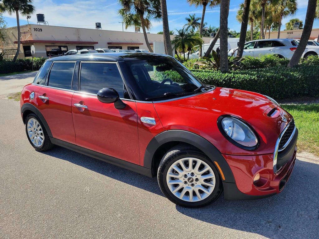 Used 2015 MINI Cooper S image 10