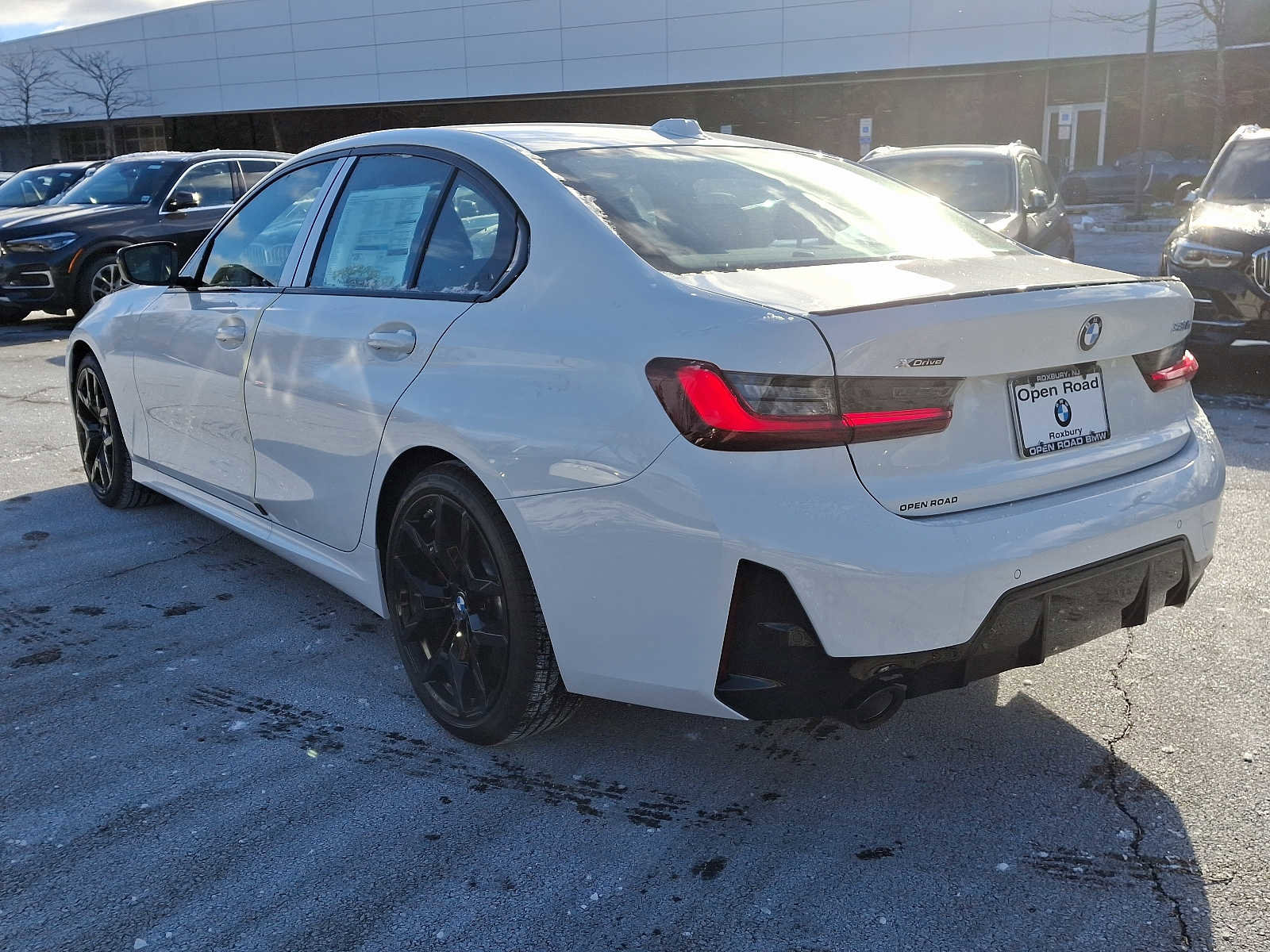 Used 2025 BMW 330i xDrive Sedan w/ M Sport Package image 3