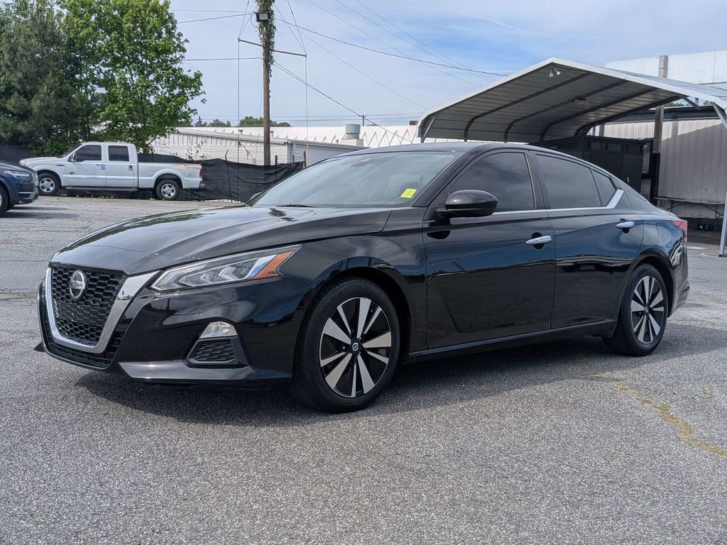 Used 2022 Nissan Altima 2.5 SV FWD image 8