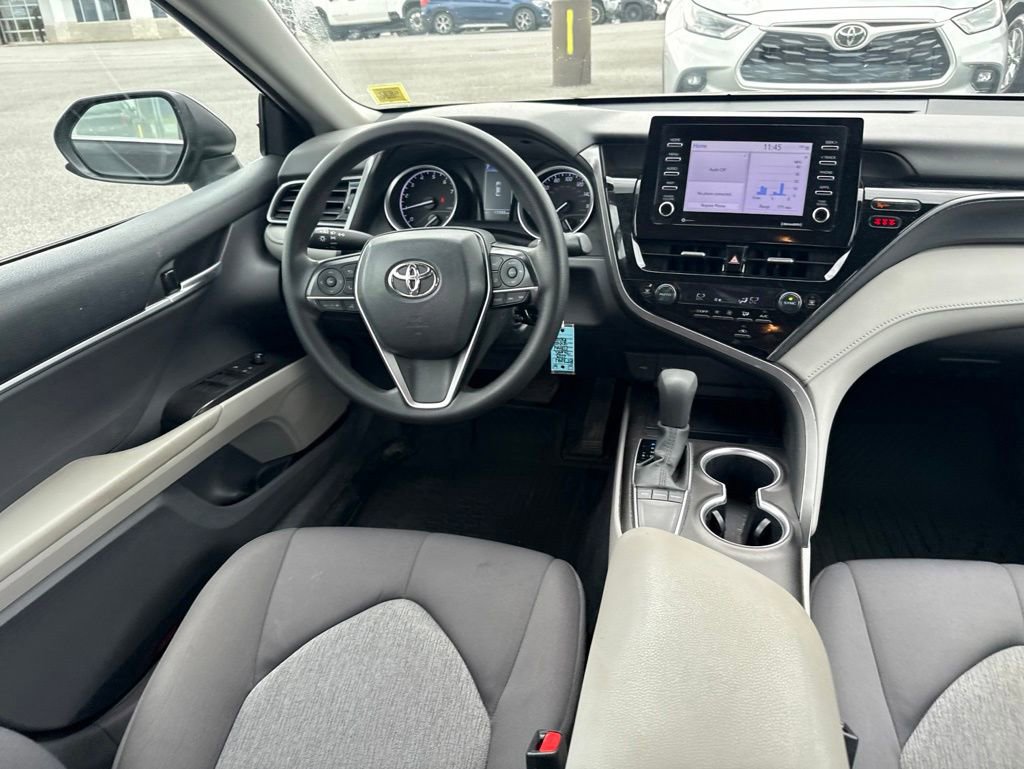 Used 2023 Toyota Camry LE FWD image 11