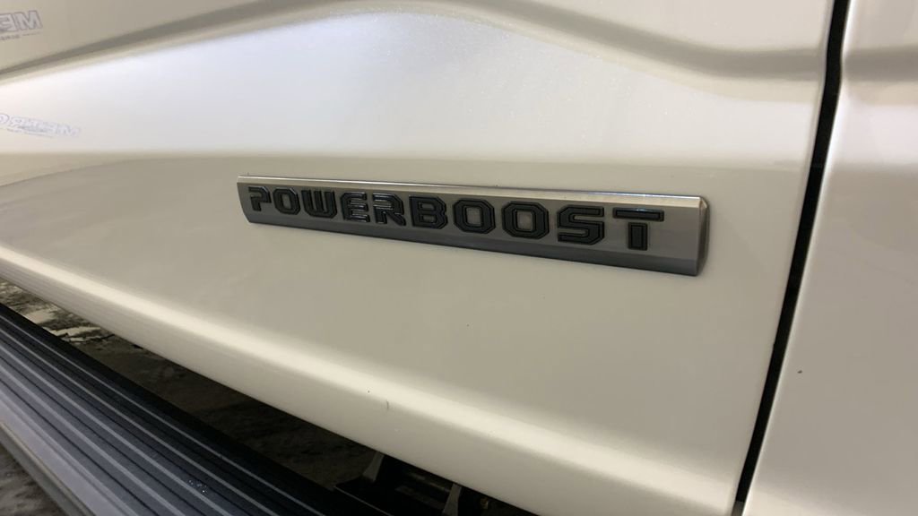 Certified 2024 Ford F150 Platinum w/ Equipment Group 702A High image 11