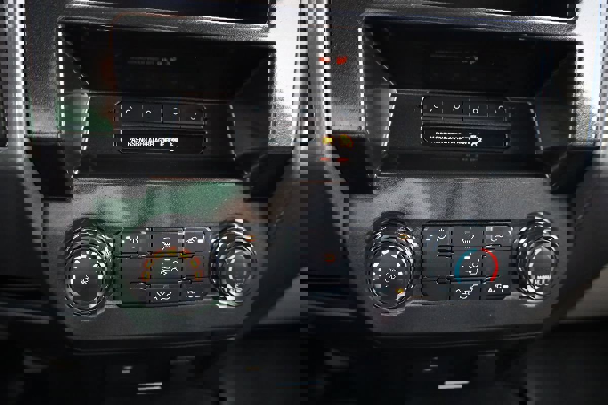 Used 2016 Ford F150 XLT image 29