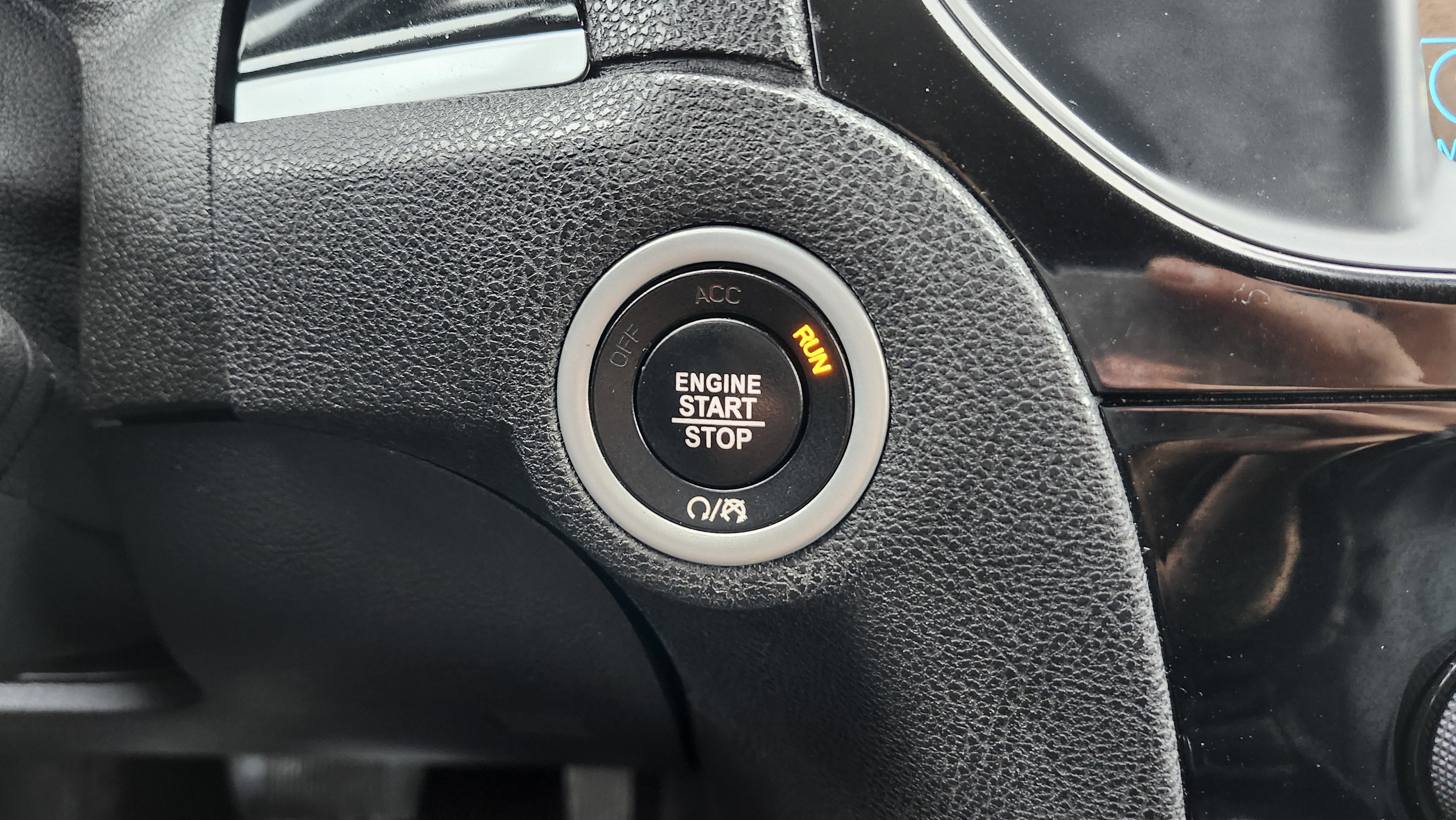 Used 2023 Chrysler 300 S image 11