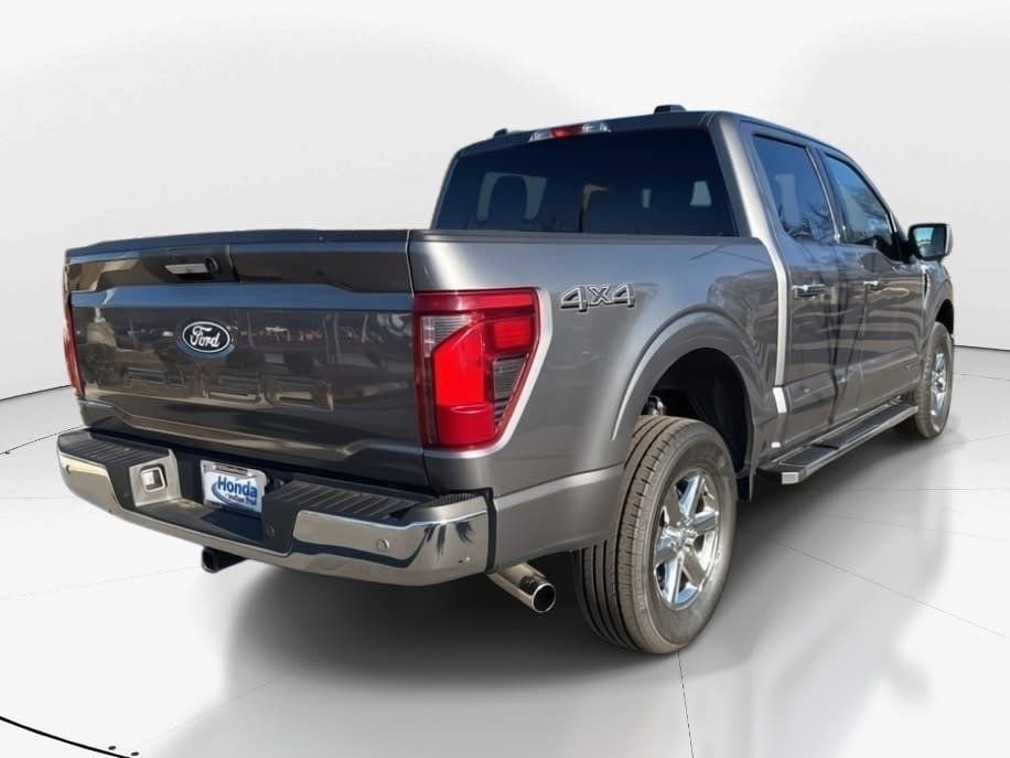Used 2024 Ford F150 XLT w/ Mobile Office Package image 5