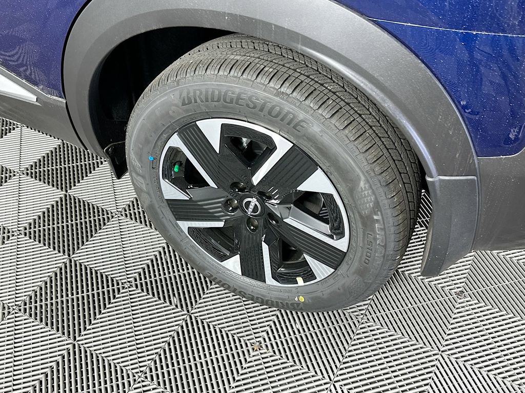 New 2026 Nissan Kicks SV w/ SV Premium Package image 38