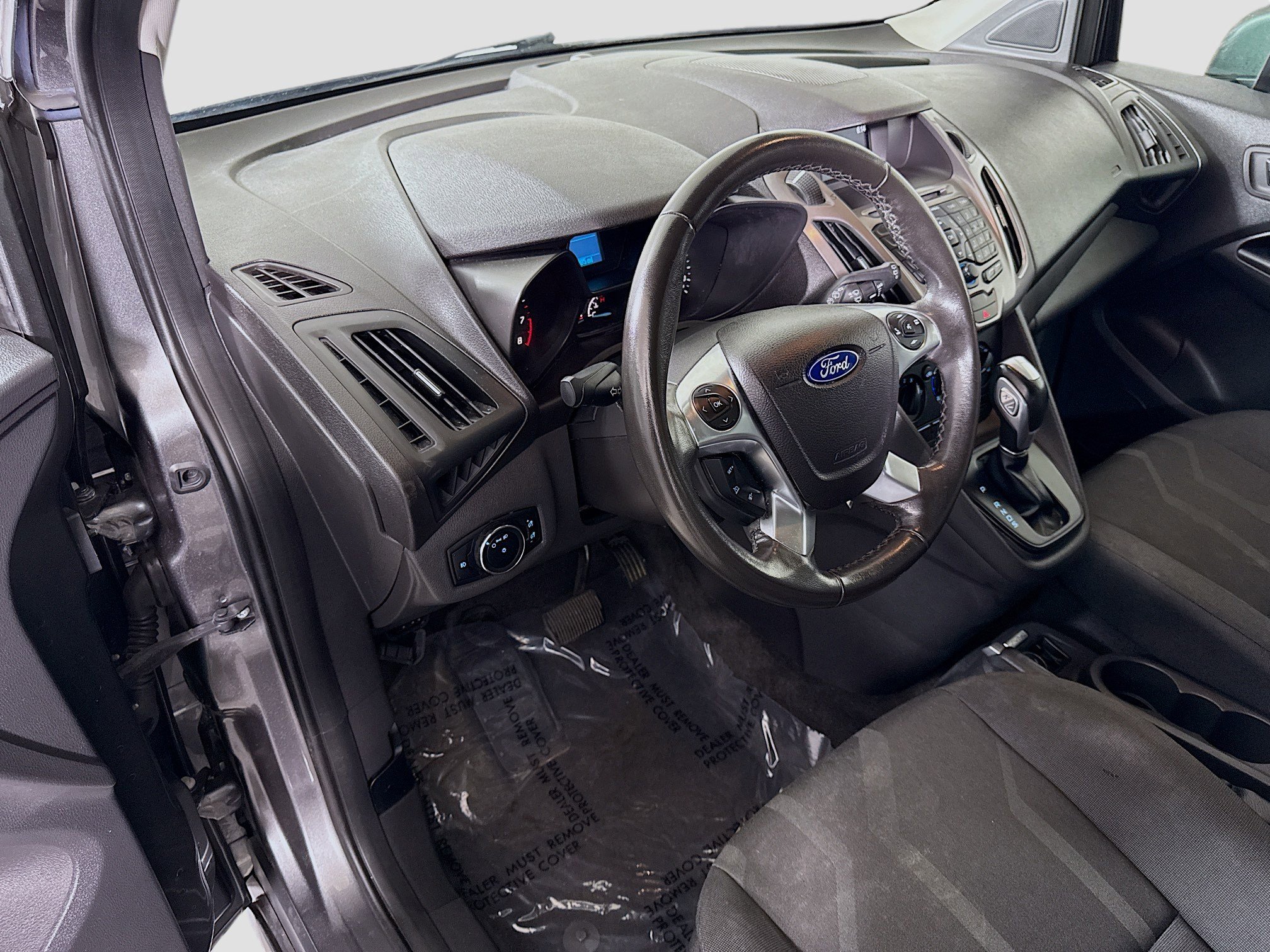 Used 2016 Ford Transit Connect XLT image 22